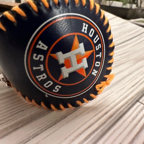 2022 World Series Champs Houston Astros Baseball Cuff Bracelet - Picture 3 of 3